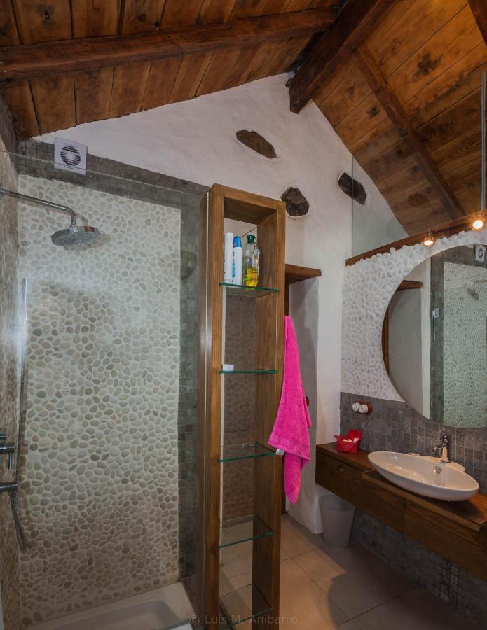 Historic Canarian House, Private Heated Infinity Pool, Bbq, Wifi + Panoramic Ocean Views Arona  Exteriör bild